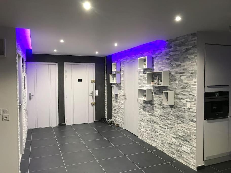 Grand Appartement Avec Vue Magnifique - Vercors - Une Experience Unique - Wifi Gratuit Grenoble Bagian luar foto
