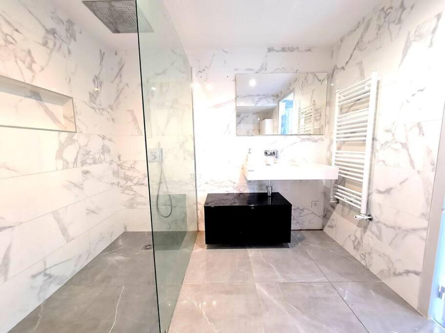 Grand Appartement Avec Vue Magnifique - Vercors - Une Experience Unique - Wifi Gratuit Grenoble Bagian luar foto