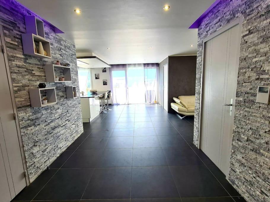Grand Appartement Avec Vue Magnifique - Vercors - Une Experience Unique - Wifi Gratuit Grenoble Bagian luar foto